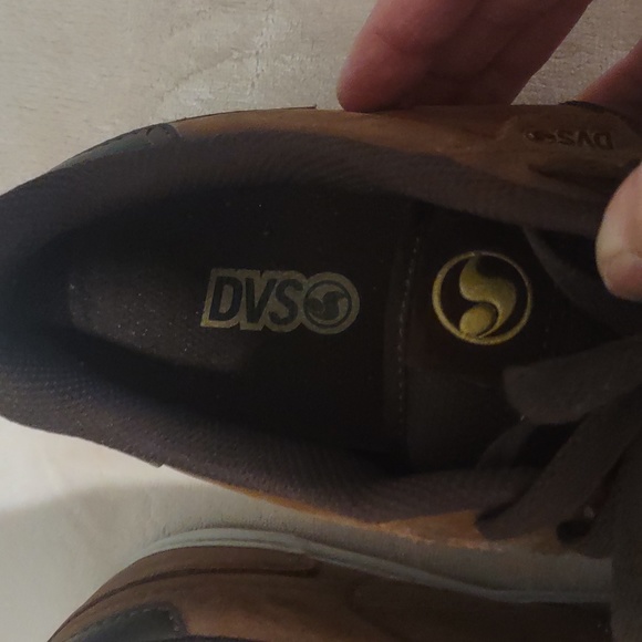 Men's DVS Milan 2CT Brown Skateboard Shoes Size 10 Medium EUC - Picture 9 of 12